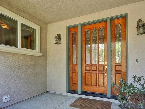 3rd image of 364 Cedar River Way