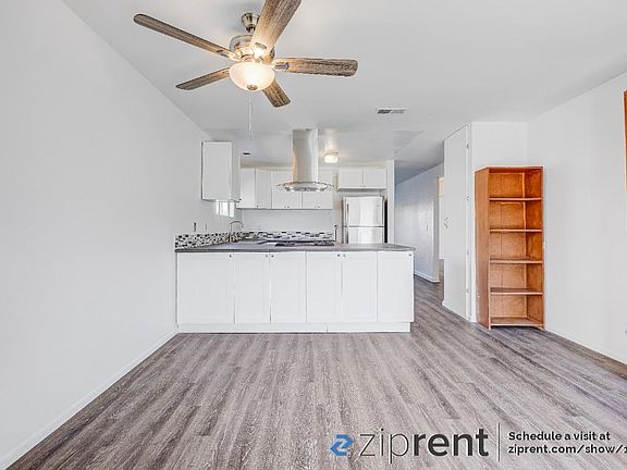 2nd image of 600 W 73rd St