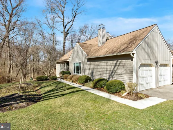 268 Tulip Tree Ct, Blue Bell, PA 19422