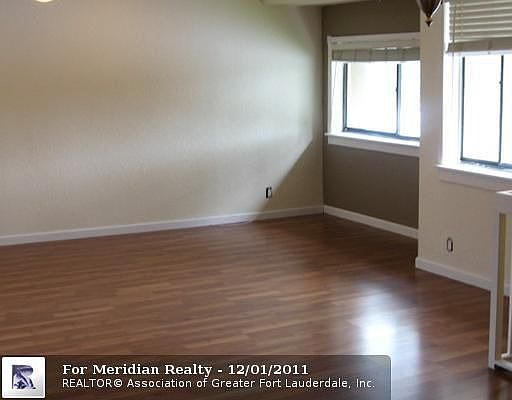 5th image of 108 Wimbledon Lake Dr