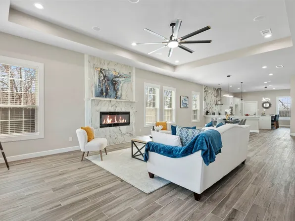 701 Tupuna Dr, Tool, TX 75143