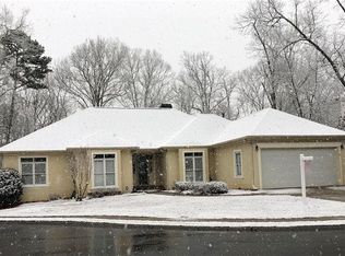 445 Tara Oaks Ct, Lawrenceville, GA 30043