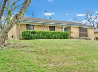 914 Highfall Dr, Dallas, TX 75232