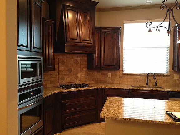 4th image of 125 Aledo Glen Ct