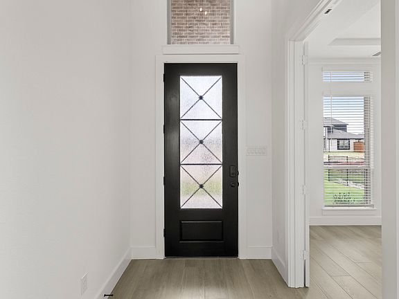 3rd image of 1700 Pepperdine Pl