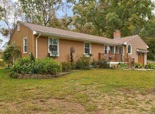 29 Garden Hill Rd, Middlefield, CT 06455