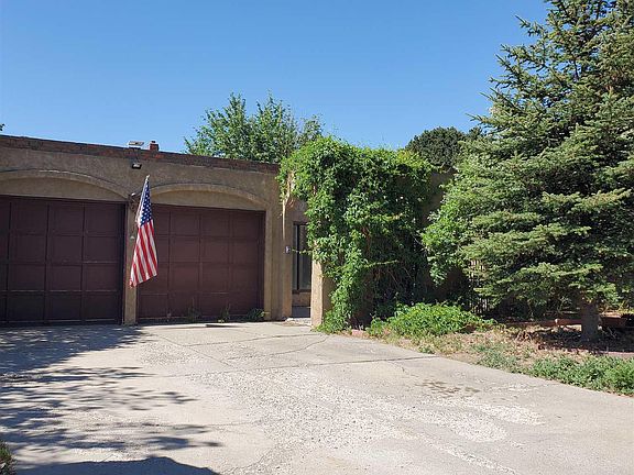 3rd image of 419 Bryce Ave