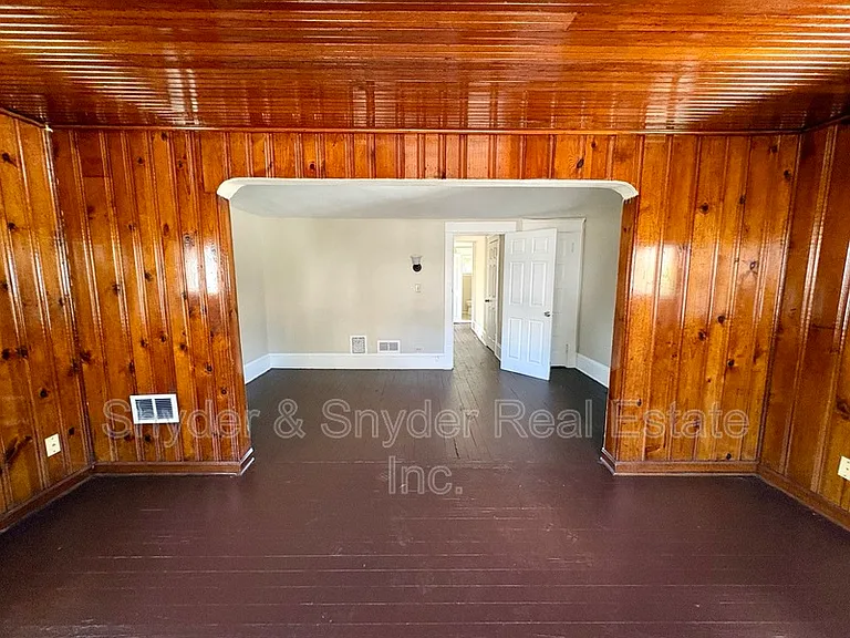 141 Fulton St — Photo 12