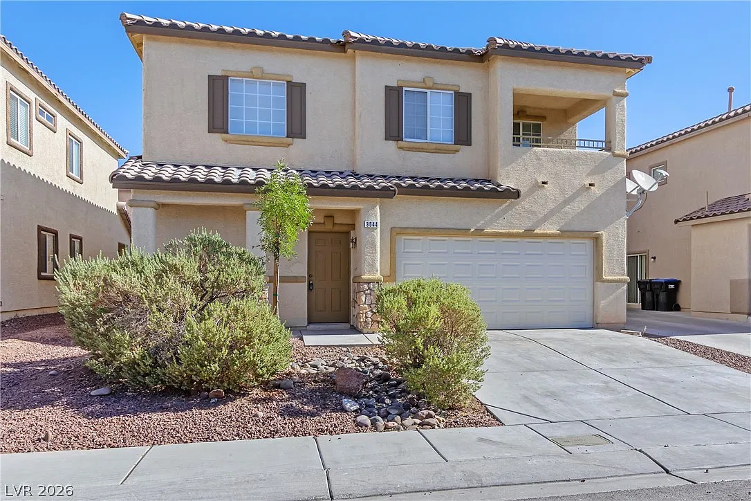 4 bed, 2.5 bath, 1959 sqft, $2,050 — Photo 1