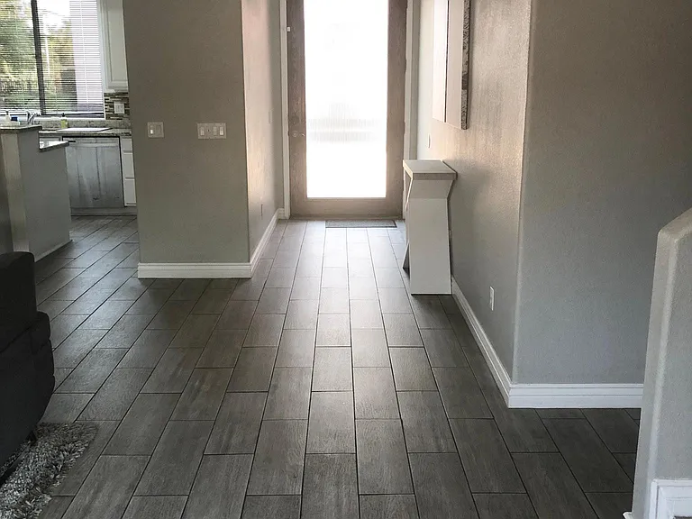 4322 N 78th St #6 — Photo 5