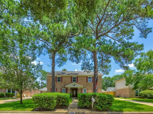 11510 Canyon Trail Drive, Houston, TX 77066