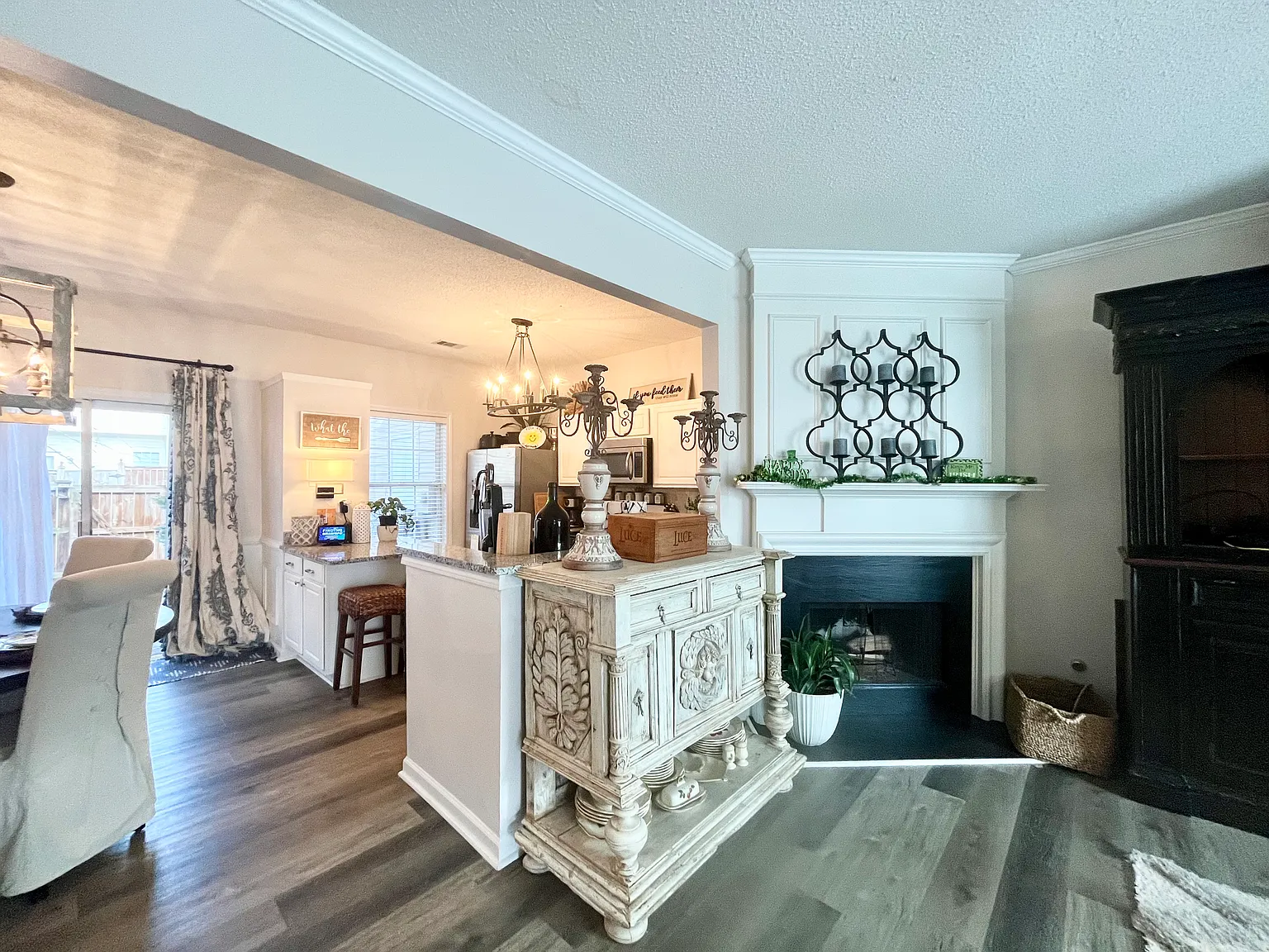 4645 Valais Ct — Photo 3