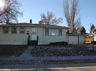 4321 Circle Dr, Rapid City, SD 57702
