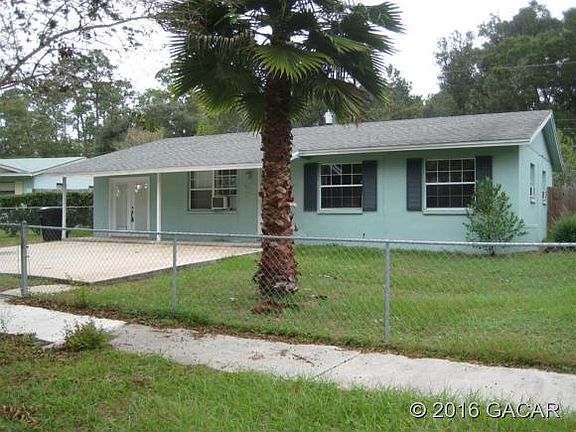2nd image of 2404 NE 13th Ave