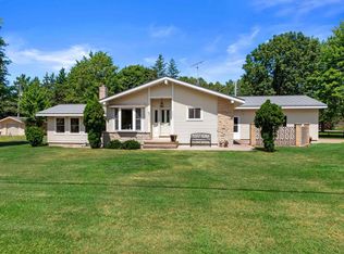 5224 Geralds Rd, Stevens Point, WI 54481