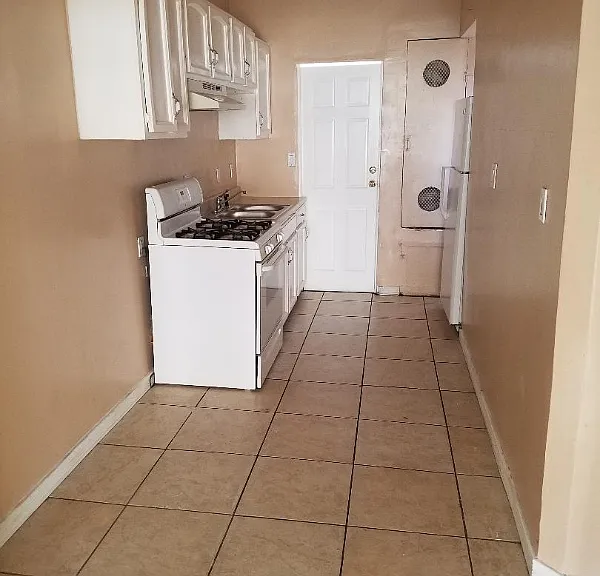 209 Columbia Pl — Photo 10