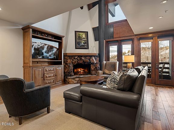 5th image of 7700 Stein Way #256