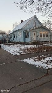 1004 Shea Ave, Green Bay, WI, 54303