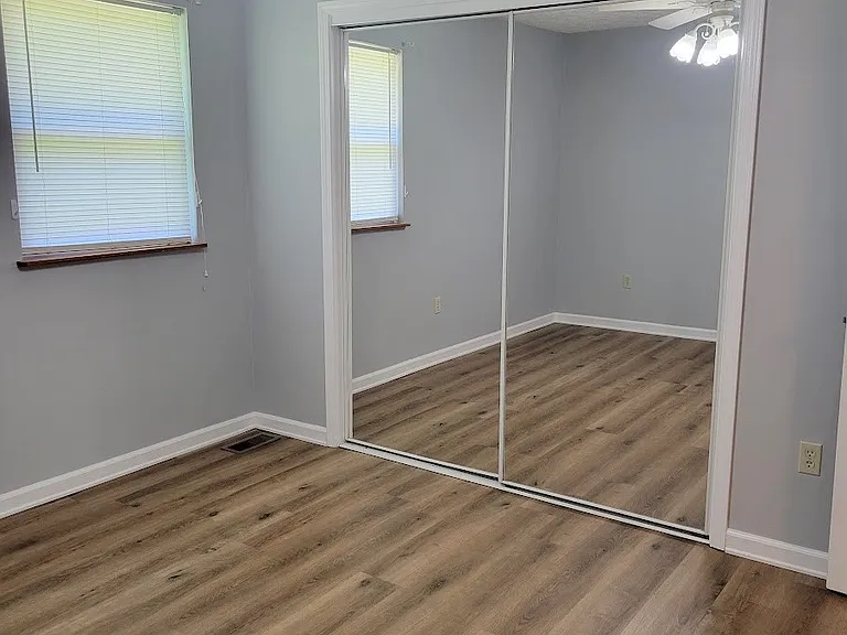 873 Oakmont Dr — Photo 20
