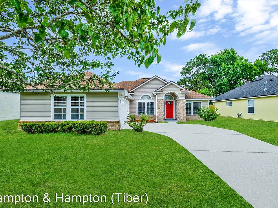 1st image of 1945 Willesdon Dr W