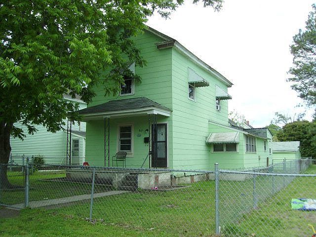 1st image of 805 Vance St