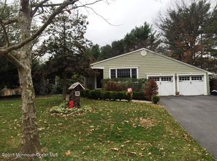 3 Woodmere Dr, Eatontown, NJ 07724