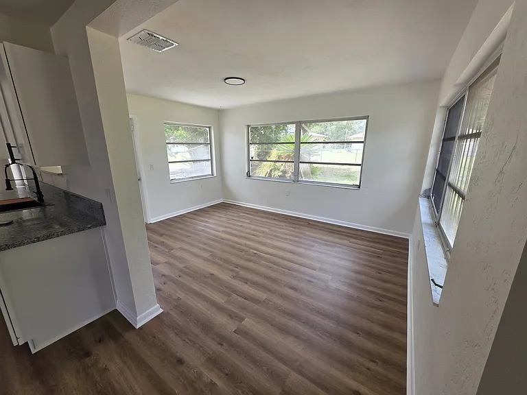 45 Sj Kellner Blvd — Photo 33