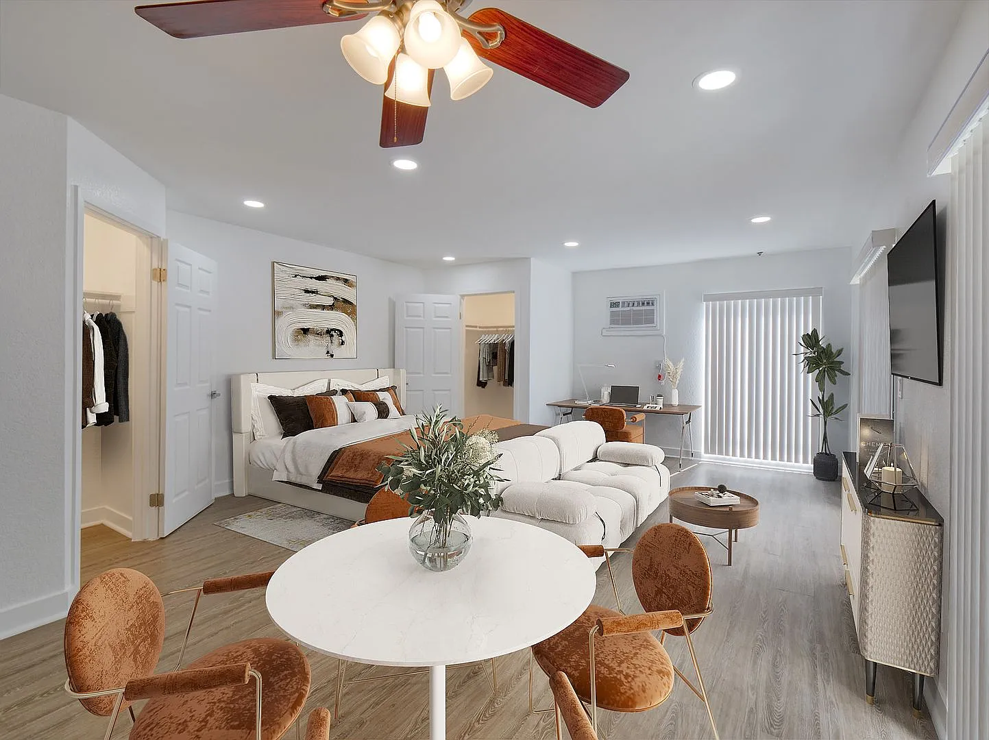 223 N. Alvarado Street — Photo 2