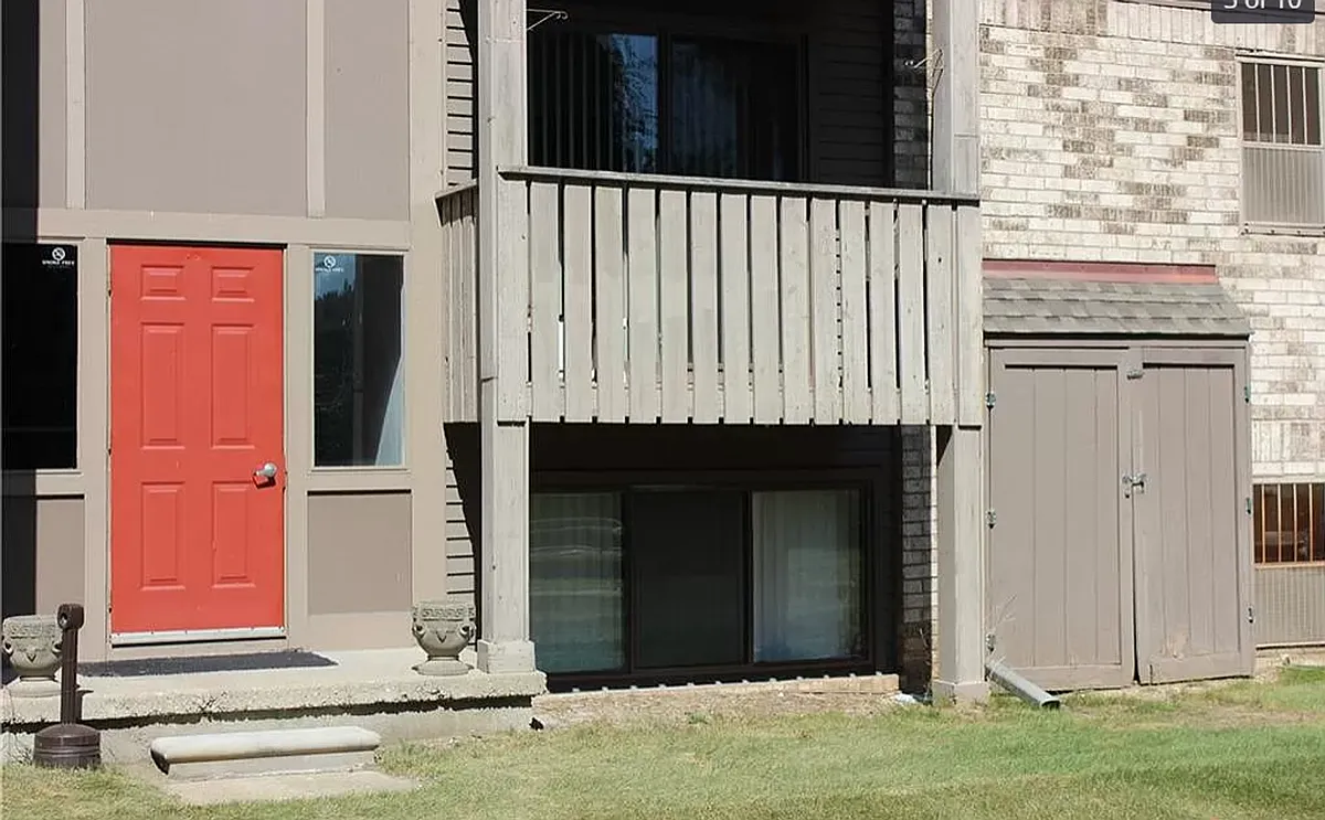 Building Photo - 8729 Candlewood Trl