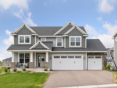 7136 Pearl Dr, Chanhassen, MN, 55317