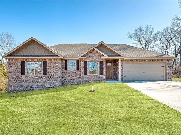 3 Whithorn Cir, Bella Vista, AR 72715