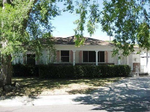 2nd image of 1129 Wilshire Ave