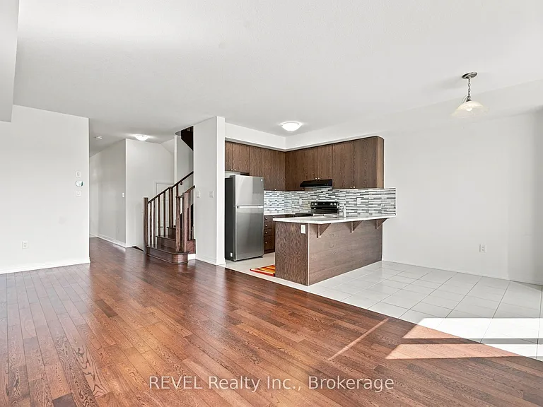 15 Peach St #15 — Photo 10