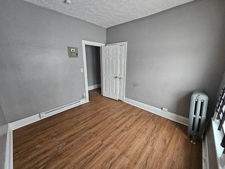 1374 West Blvd — Photo 54