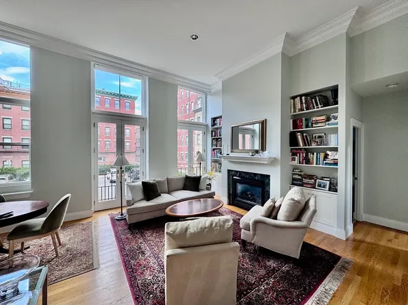 20 Tileston St APT 1A, Boston, MA 02113