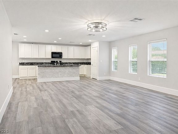 3rd image of 3641 Breman St