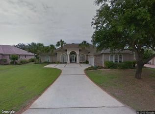 2650 Masters Blvd, Navarre, FL 32566