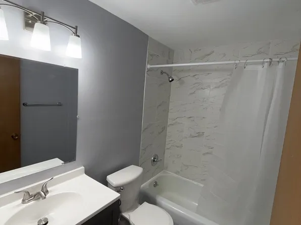 2401 Calypso Rd #3, Madison, WI 53704