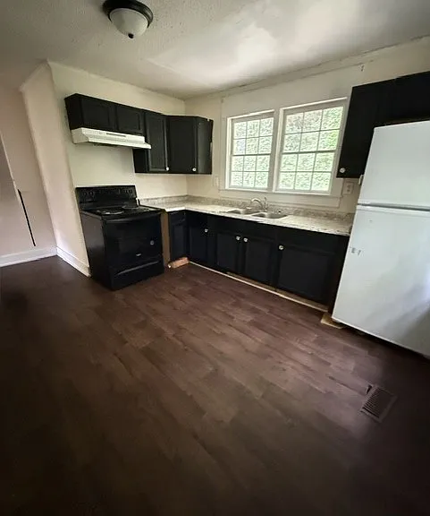 114 Diggs Ct — Photo 5