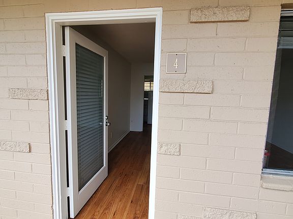 3rd image of 5050 Cass St #A89ce05cc