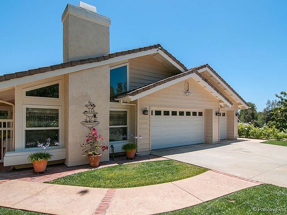 2nd image of 775 Alamo Ln