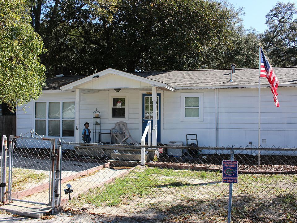 1st image of 208 Nathey Ave