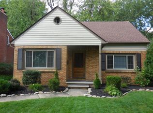 81 Roycroft Blvd, Amherst, NY 14226