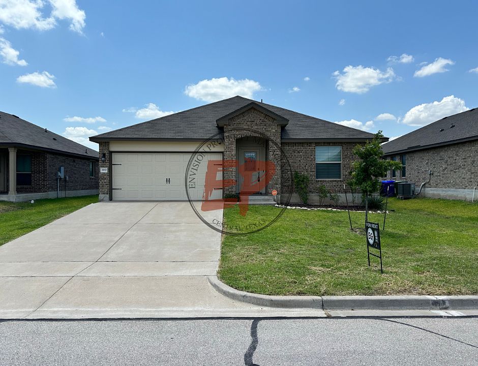 1st image of 2917 Skinner Dr