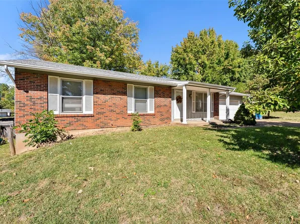 7 Du Sable Ct, Saint Charles, MO 63301