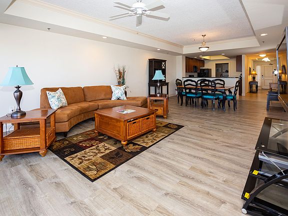3rd image of 725 Gulf Shore Dr Unit 404B