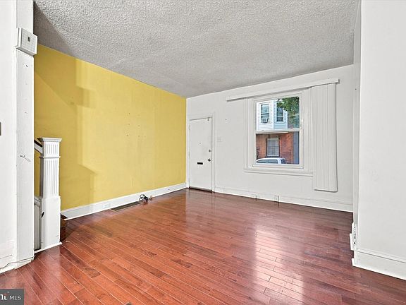 4th image of 3237 N Bambrey St
