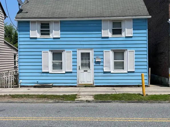 303 Dayton St, Phoenixville, PA 19460