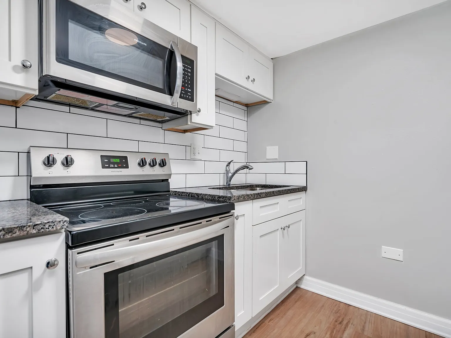 1 bed, 660 sqft, $1,695 — Photo 1