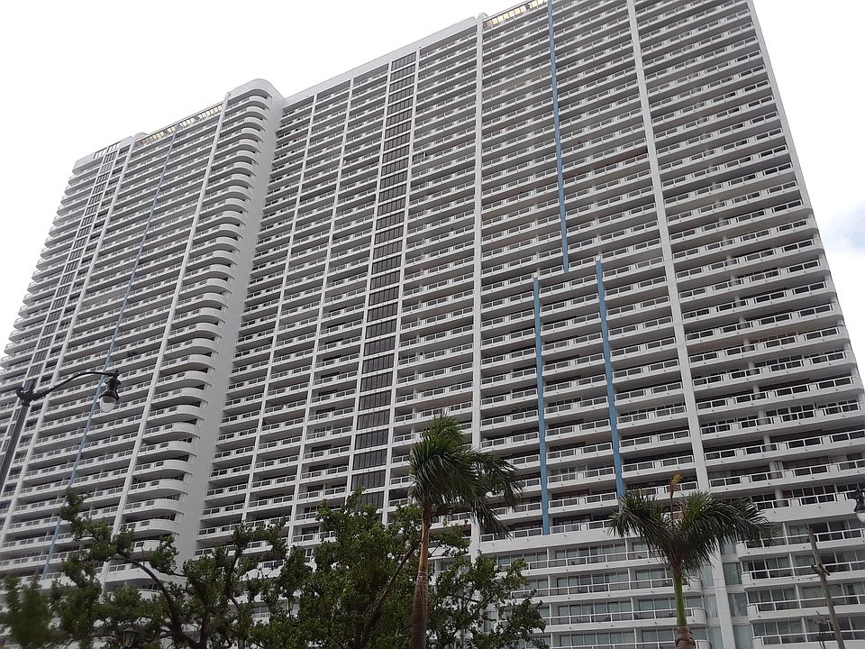 1st image of 1717 N Bayshore Dr #A-1747